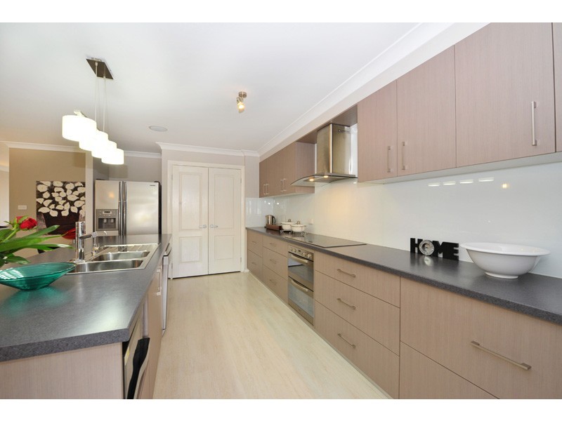9 Wren Close, Tamworth NSW 2340