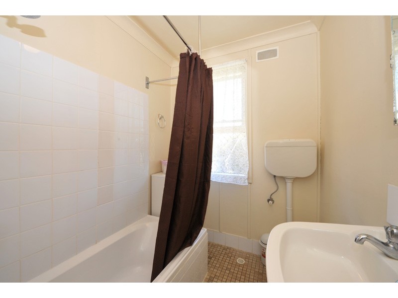 25 Drummond Road, Tamworth NSW 2340