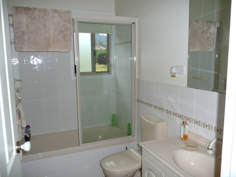 54-56 Frederick Street, Woolomin NSW 2340