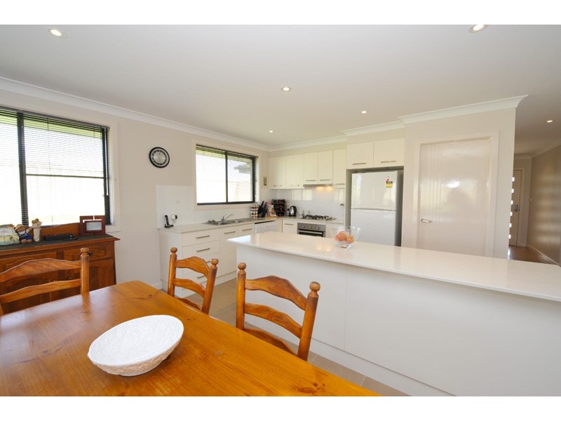 9 Cunningham Street, Tamworth NSW 2340