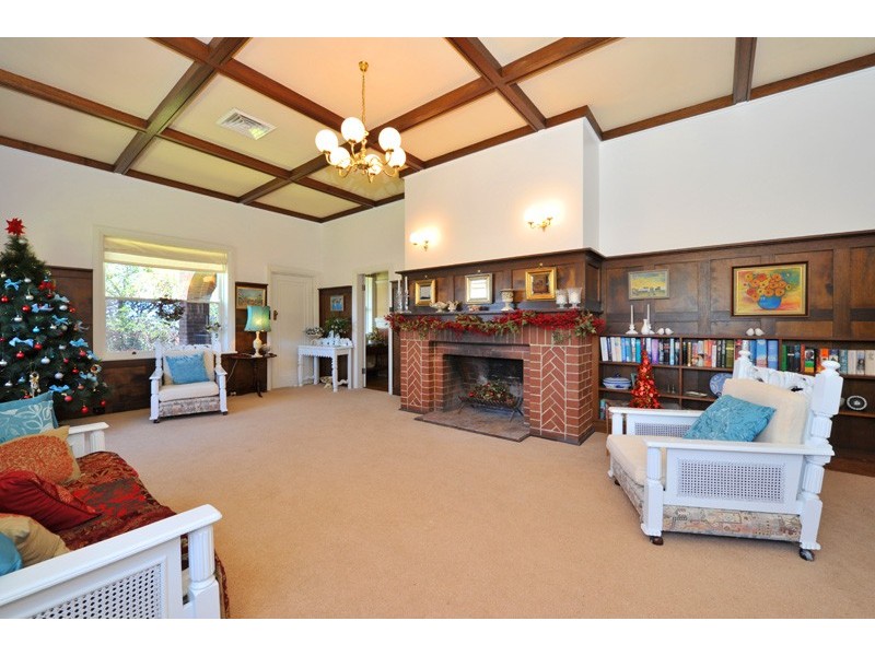 98 Upper Street, Tamworth NSW 2340