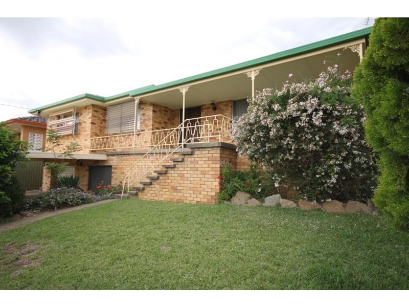 5 Quambi Street, Tamworth NSW 2340