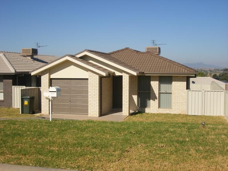 40a Fisher Road, Tamworth NSW 2340