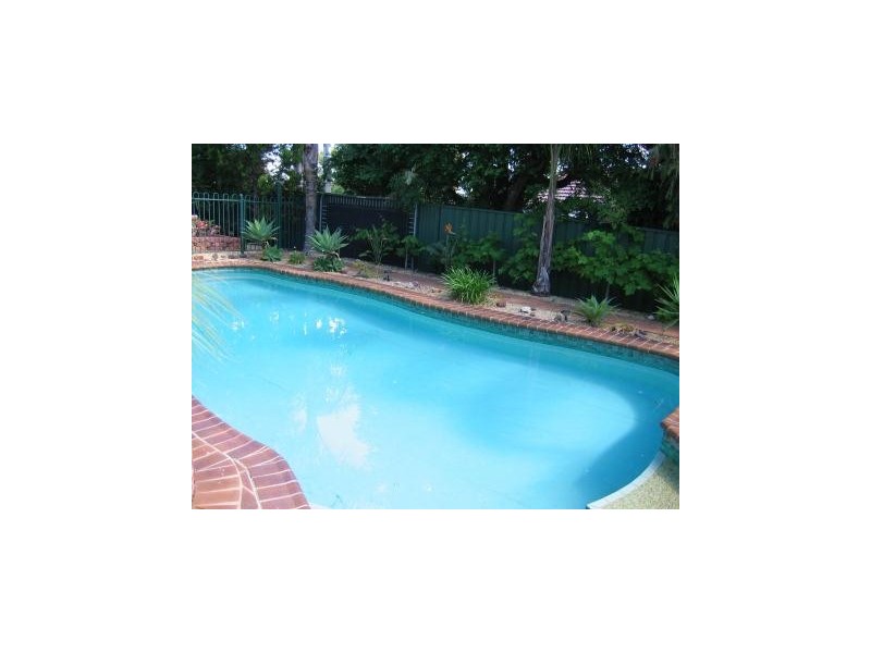 12 Paul Street, Tamworth NSW 2340