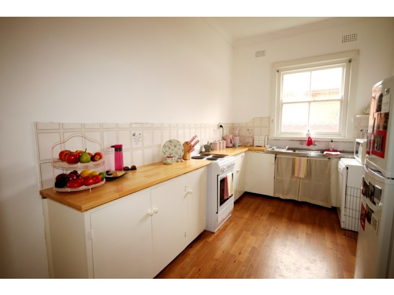 12 Raglan Street, Tamworth NSW 2340