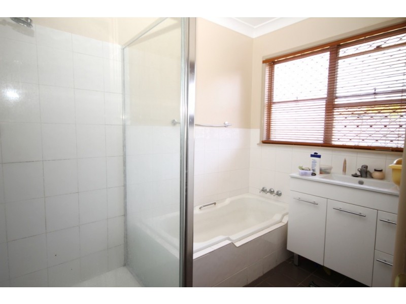 392 Armidale Road, Kootingal NSW 2352