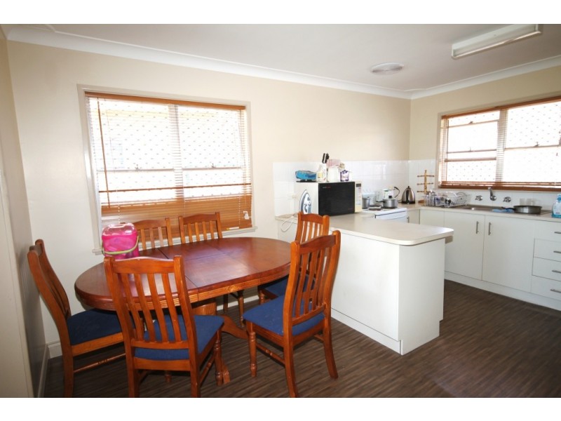 392 Armidale Road, Kootingal NSW 2352