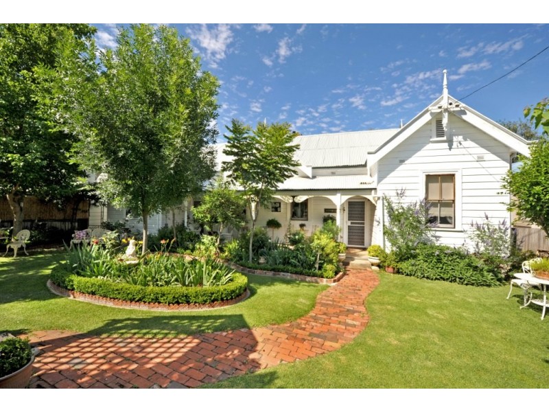 67 Upper Street, Tamworth NSW 2340
