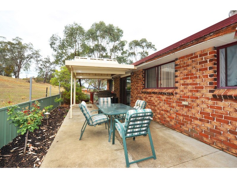 10 Ford Street, Tamworth NSW 2340