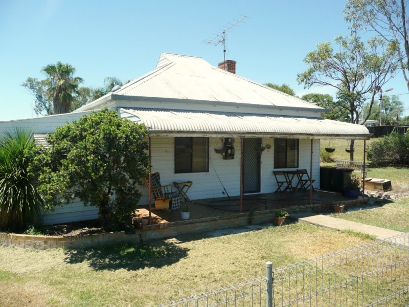16 Rokeby Street, Somerton NSW 2340