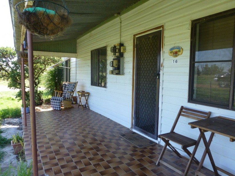 16 Rokeby Street, Somerton NSW 2340