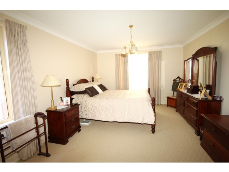 14 Camira Crescent, Tamworth NSW 2340