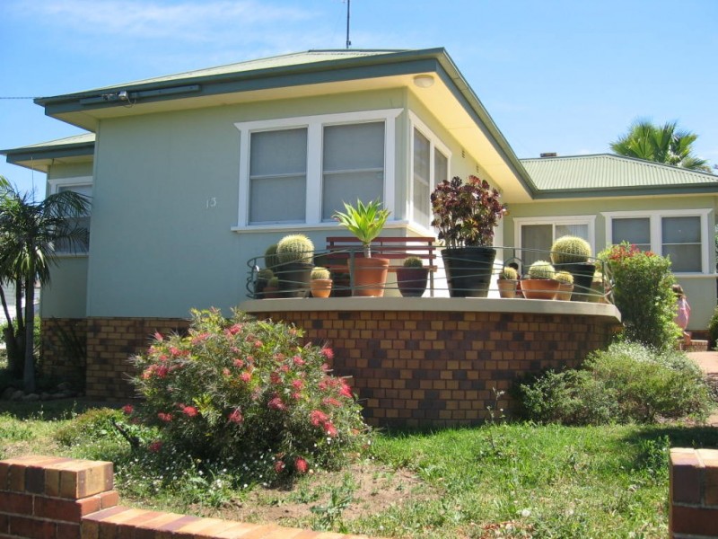 13 George Street, Tamworth NSW 2340