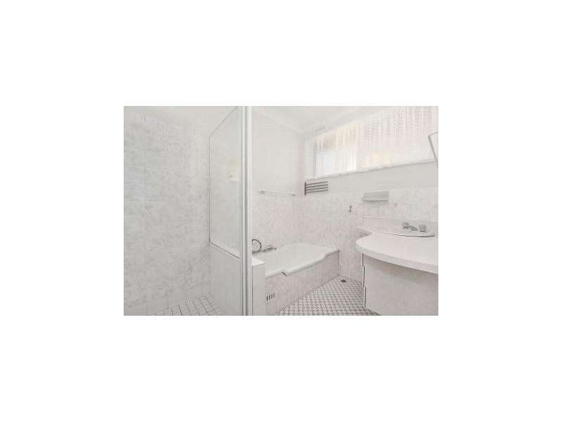 16a Carthage Street, Tamworth NSW 2340