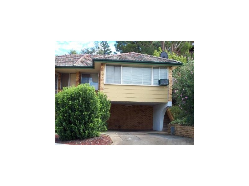 2/238 Johnston Street, Tamworth NSW 2340