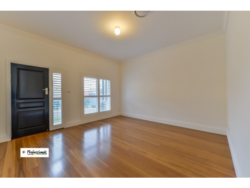 2/77 Rawson Avenue, Tamworth NSW 2340