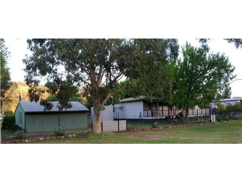 34- 36 Frederick Street, Woolomin NSW 2340