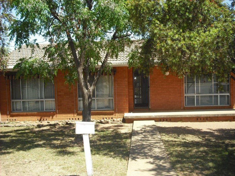 60 Cole Road, Tamworth NSW 2340