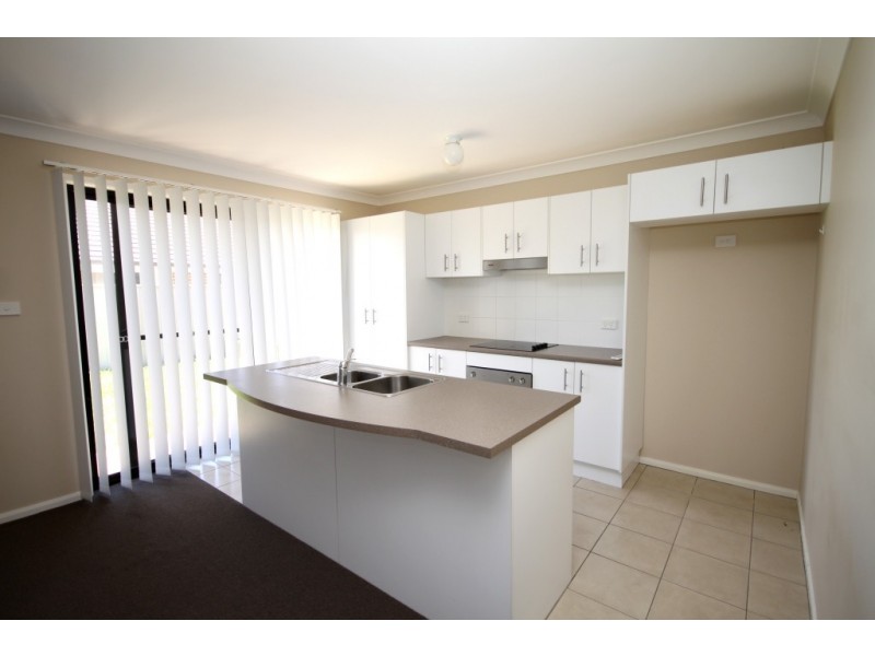 1/10 Falcon Drive, Tamworth NSW 2340