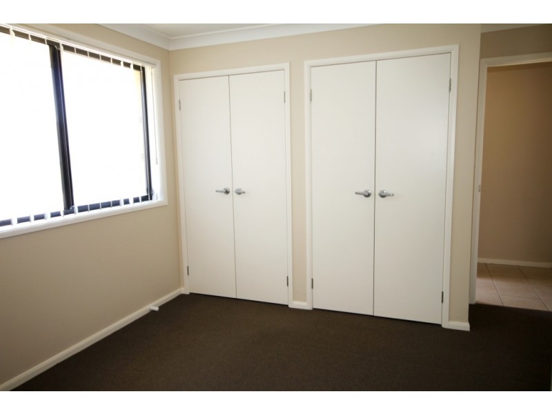 1/10 Falcon Drive, Tamworth NSW 2340