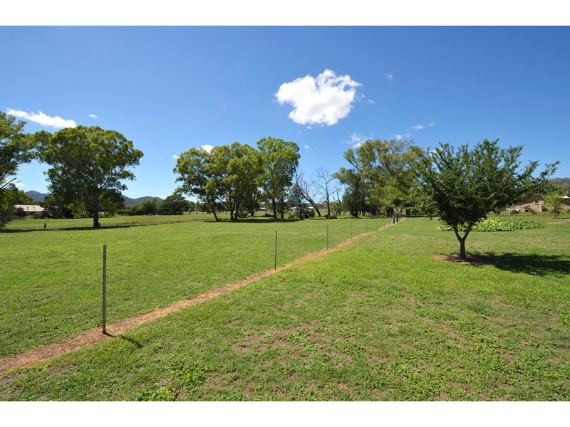 17 Catherine Way, Tamworth NSW 2340
