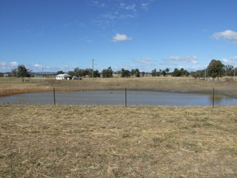 5 Roberts Road., Tamworth NSW 2340