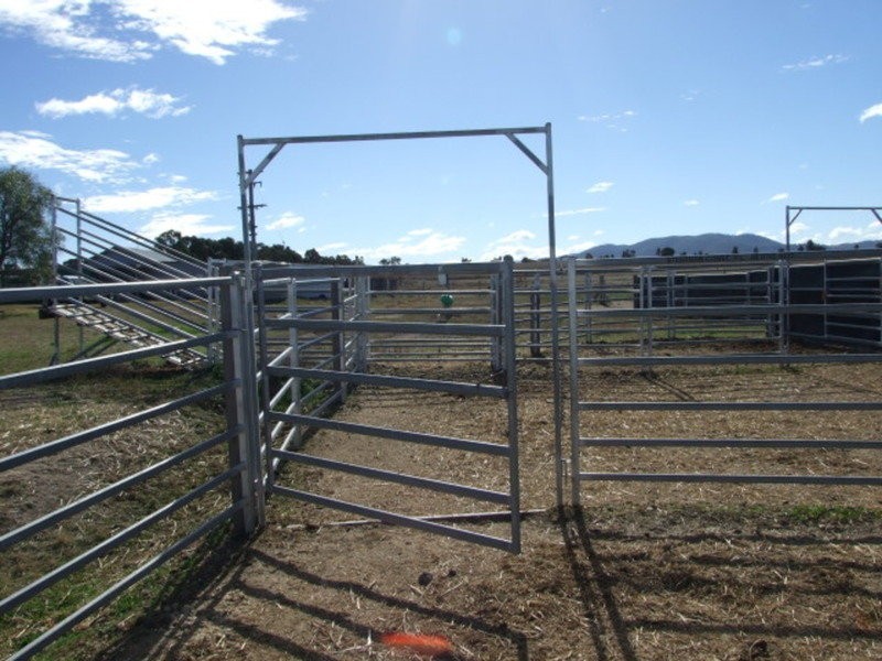 5 Roberts Road., Tamworth NSW 2340