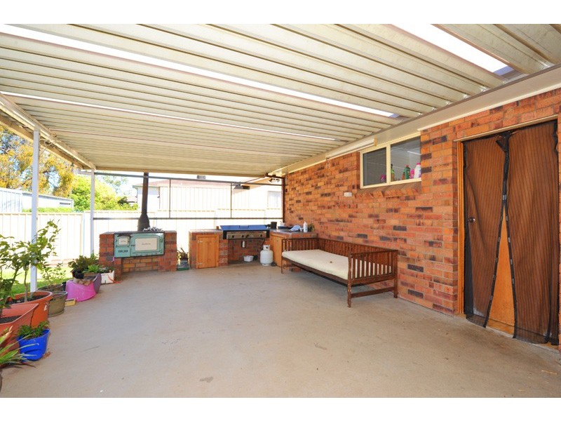 9 Queen Street, Tamworth NSW 2340