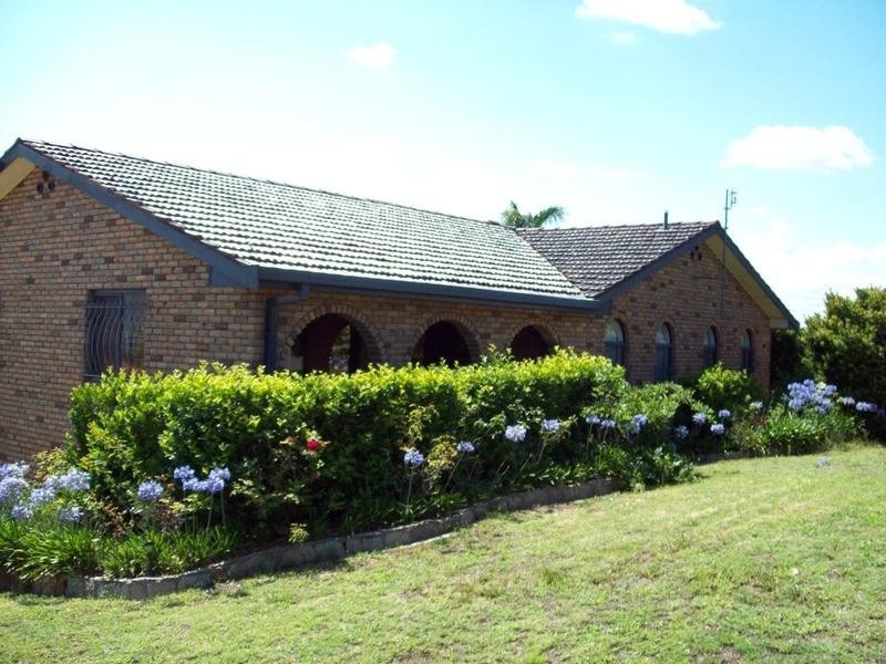 5 Girraween Avenue, Tamworth NSW 2340