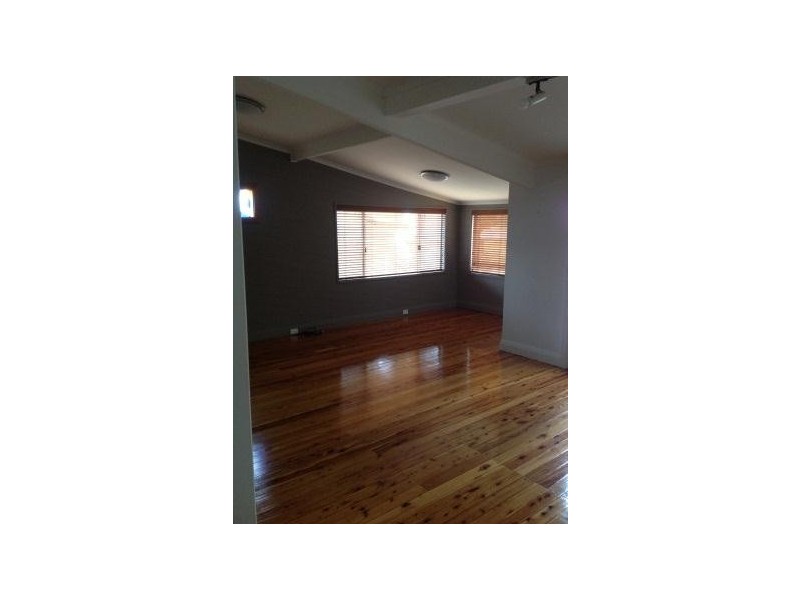 52 Roderick Street, Tamworth NSW 2340