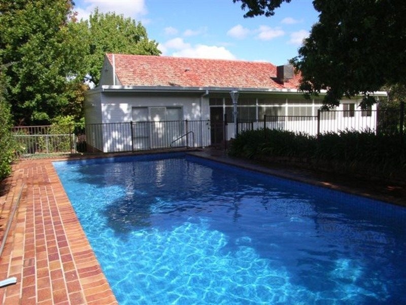 116 Raglan Street, Tamworth NSW 2340