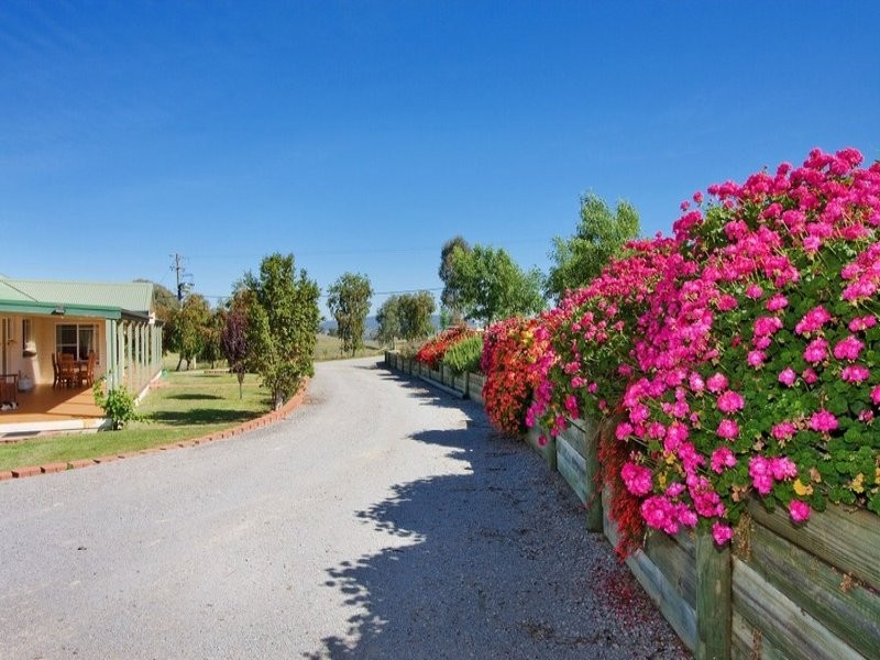 2 Red Gum Place, Loomberah NSW 2340
