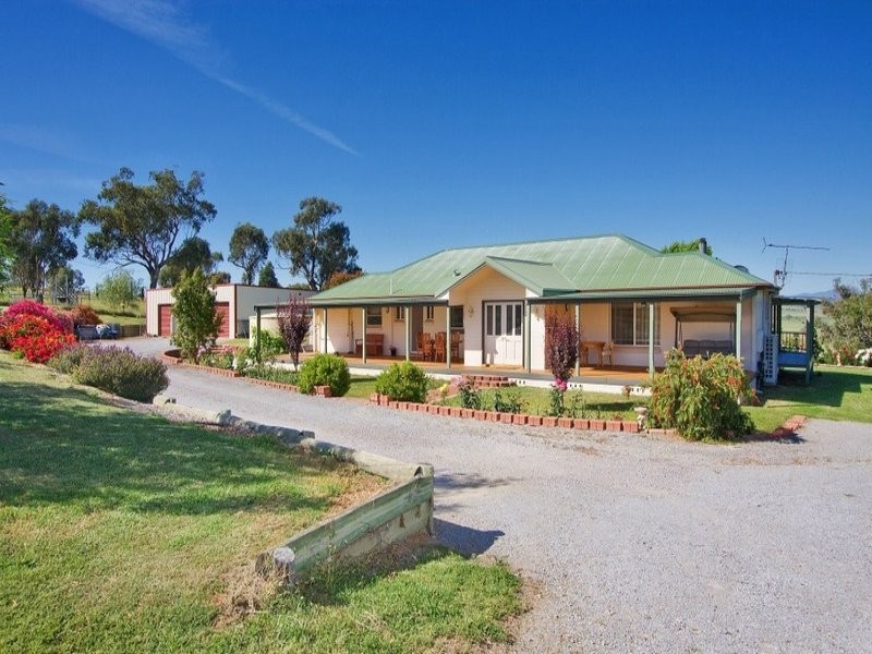 2 Red Gum Place, Loomberah NSW 2340