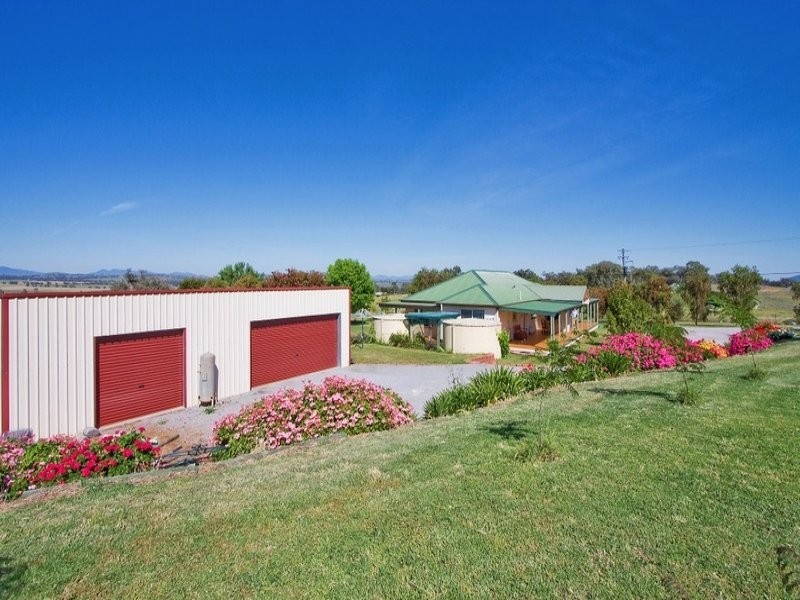 2 Red Gum Place, Loomberah NSW 2340