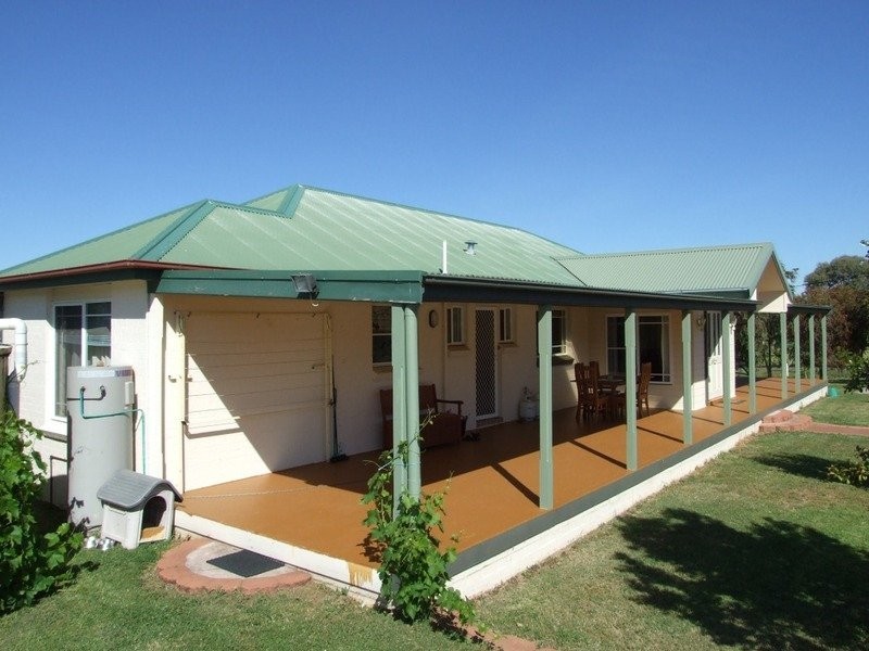 2 Red Gum Place, Loomberah NSW 2340