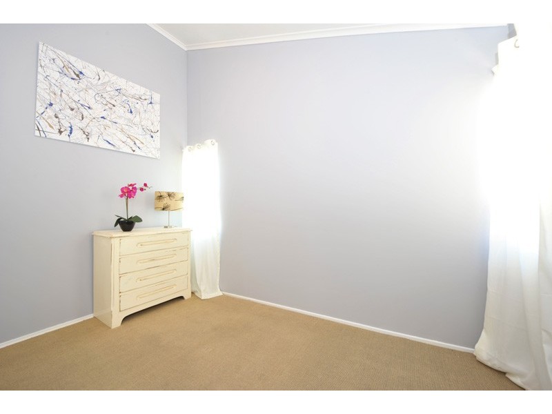 1 Bushland Ave, Tamworth NSW 2340