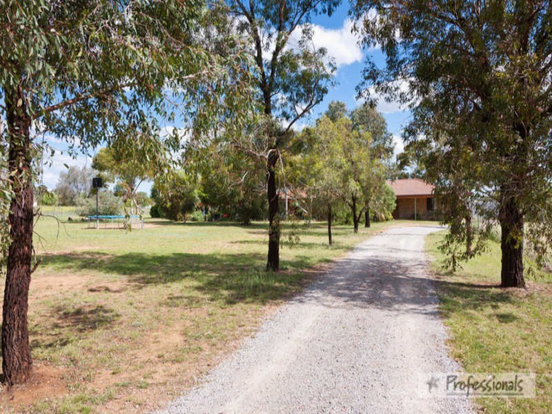 417 Bournes  Lane, Moore Creek NSW 2340