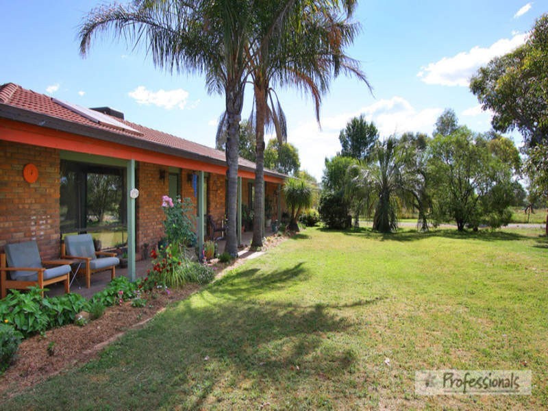 417 Bournes  Lane, Moore Creek NSW 2340