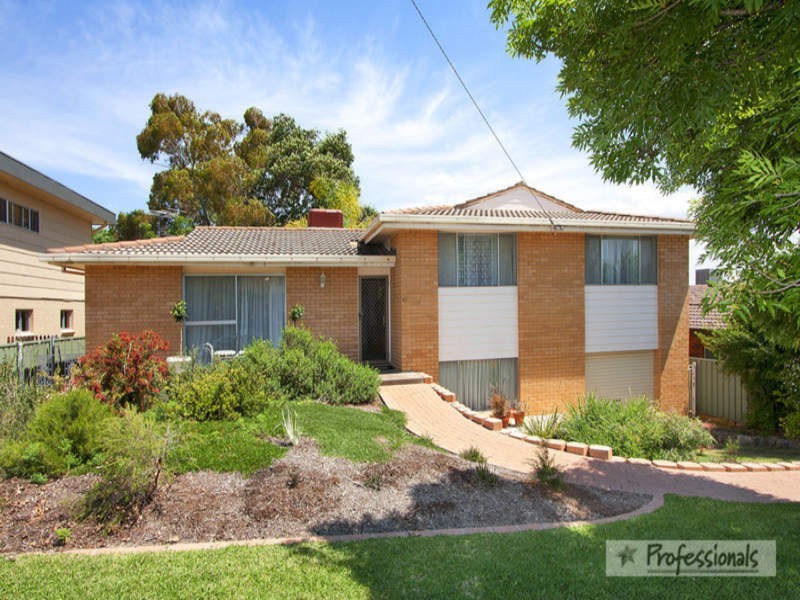 41 Minnamurra Crescent, Tamworth NSW 2340