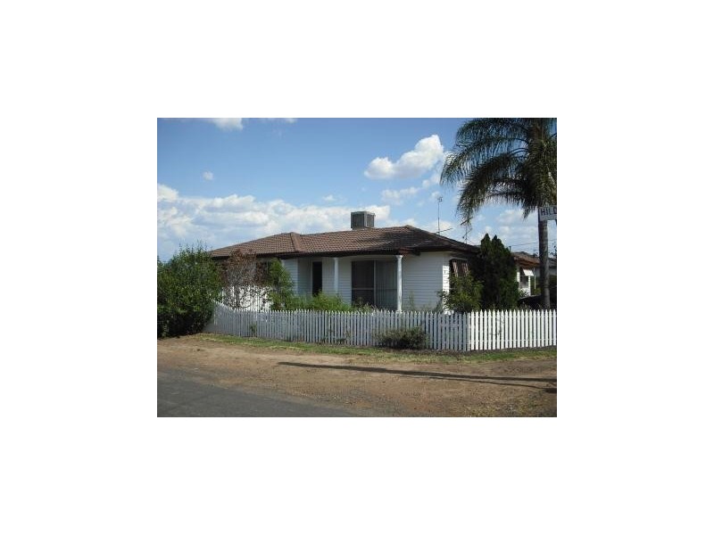 7 Olive Lane, Tamworth NSW 2340