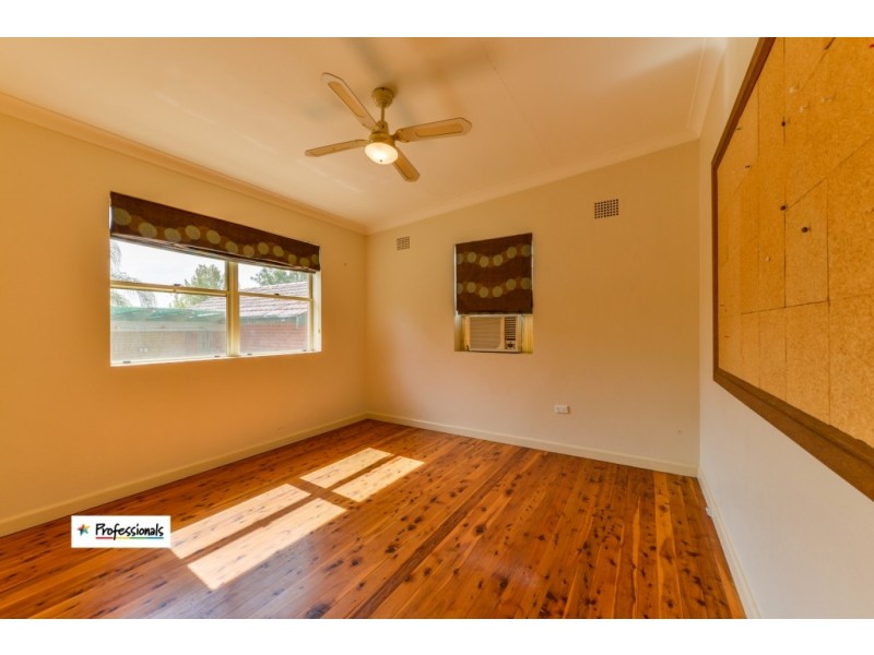23 Heugh Street, Tamworth NSW 2340