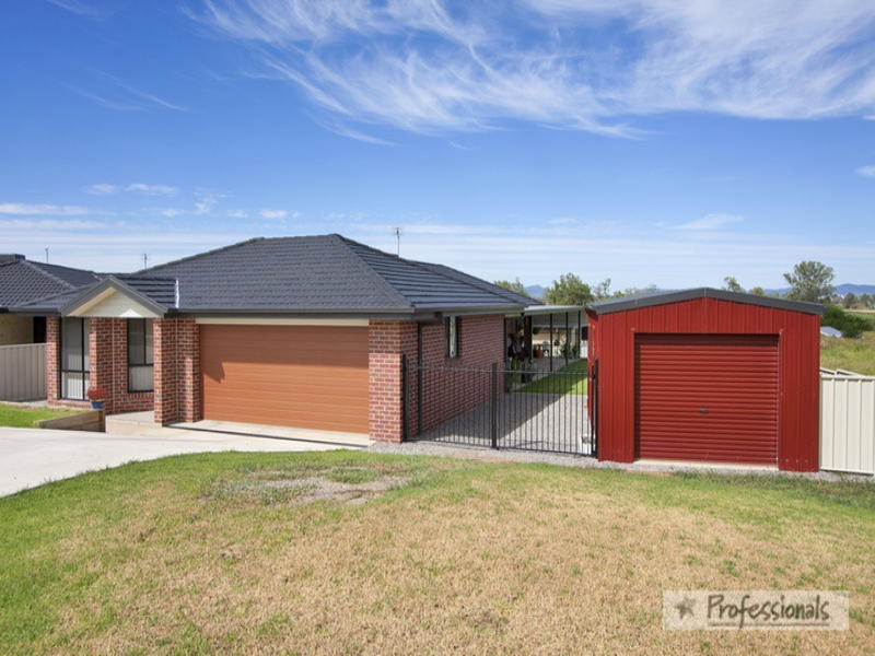 3 Bottlebrush Close, Tamworth NSW 2340