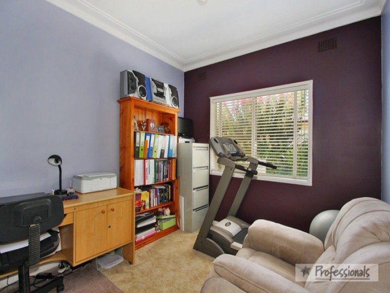 9 Churchill Street, Tamworth NSW 2340