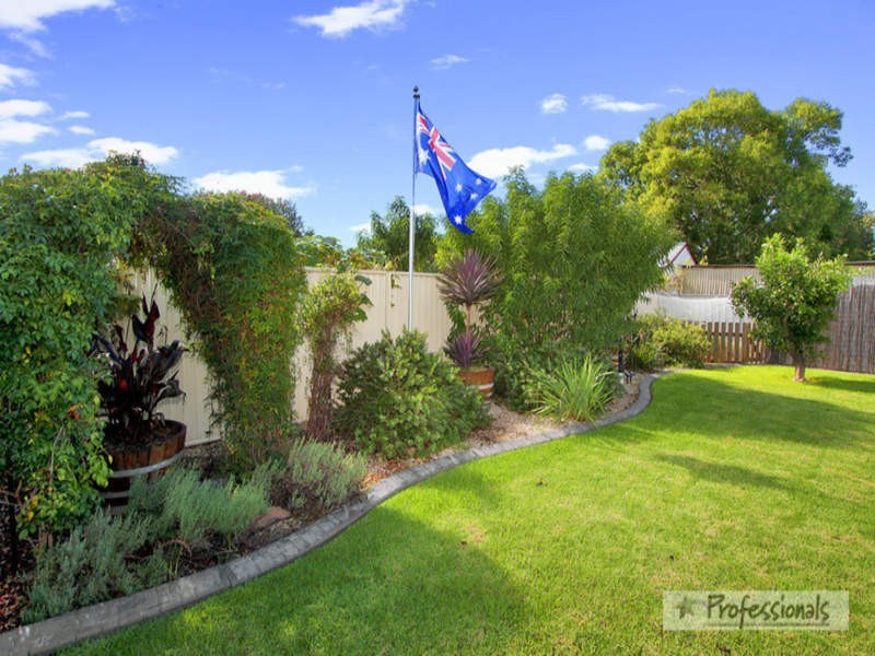 9 Churchill Street, Tamworth NSW 2340