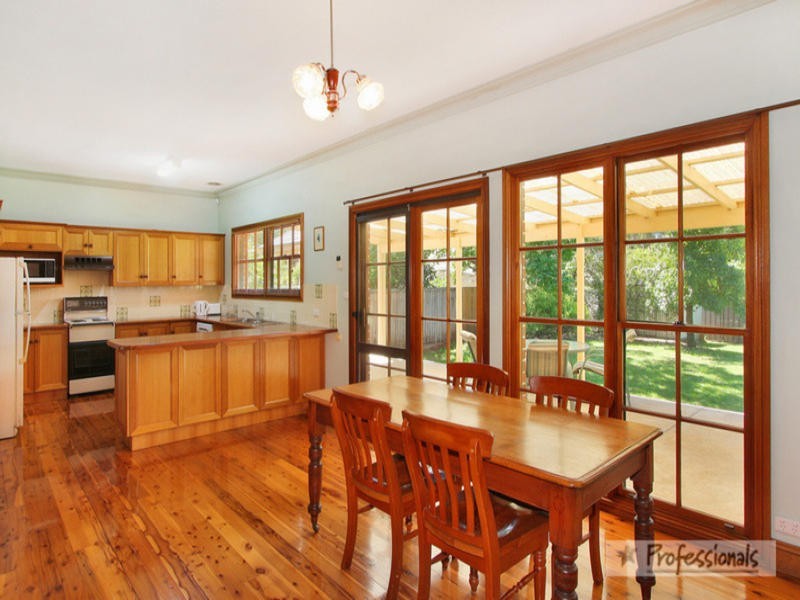 33 Roderick Street, Tamworth NSW 2340