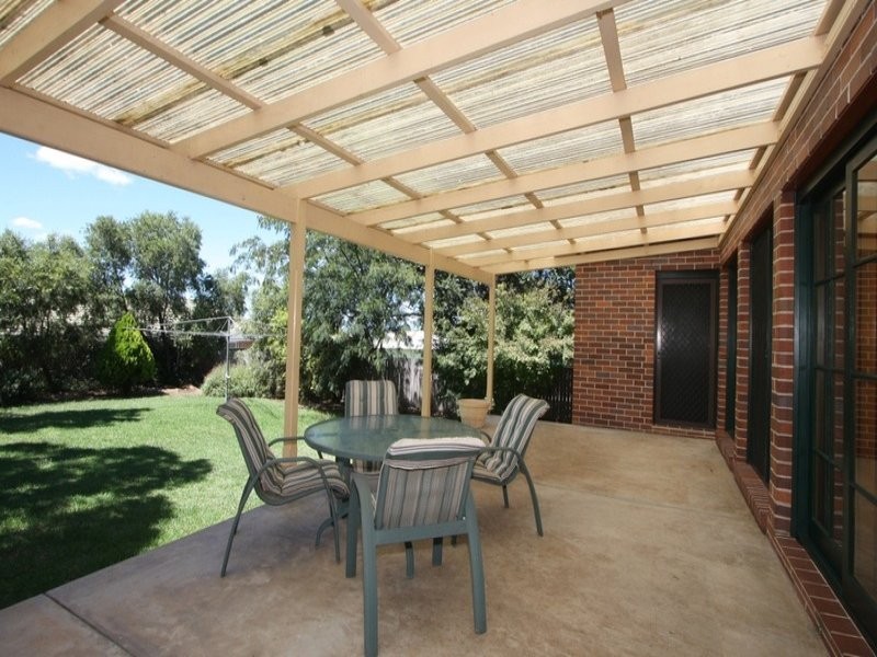 33 Roderick Street, Tamworth NSW 2340