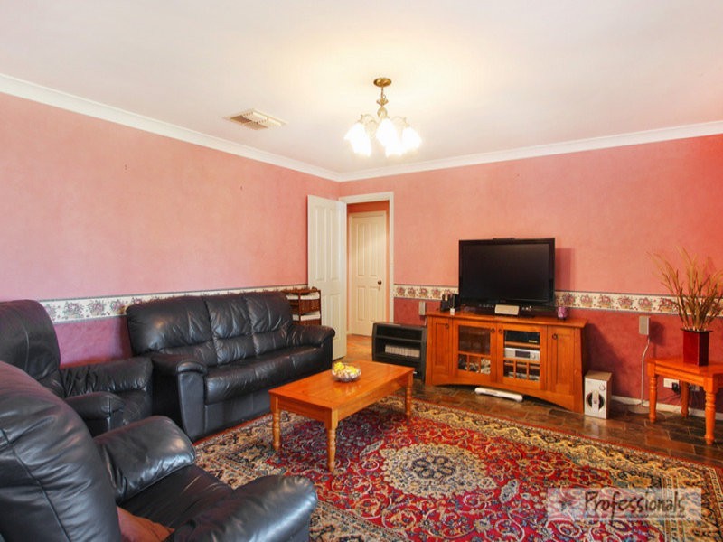 32 Woodstock Street, Tamworth NSW 2340