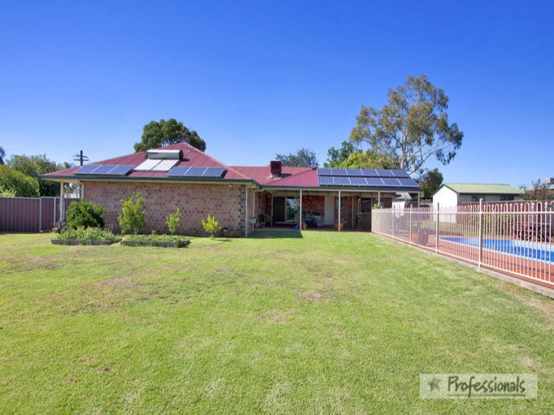 32 Woodstock Street, Tamworth NSW 2340