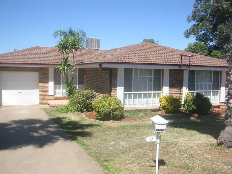 28 Fisher Road., Tamworth NSW 2340