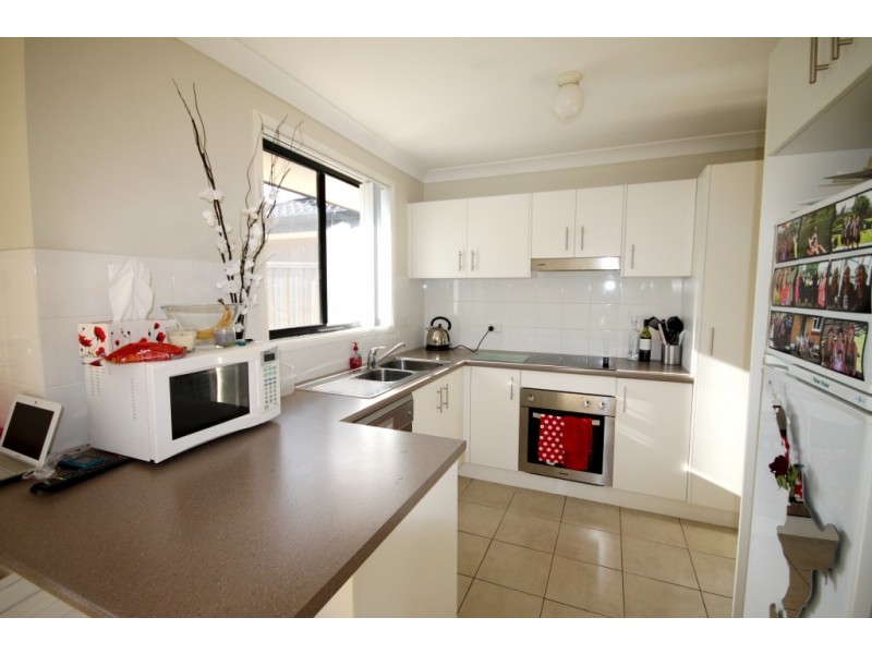 2/12 Wren Close, Tamworth NSW 2340